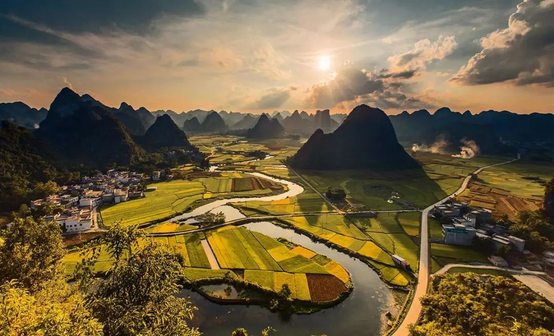 广西，多元文化交融的南疆风情概览